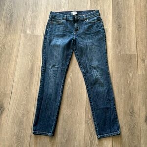 Liz Clairborne Size 8 Boyfriendend Jeans (CLOSET BUNDLE SALE🎉 30% Off 3 Items😊✨)